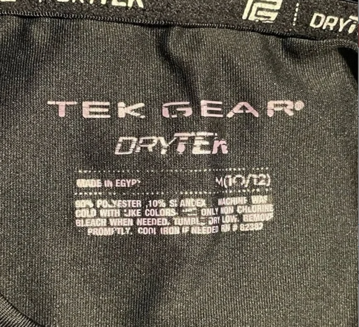 TEK GEAR - Boys dry tek t-shirt.