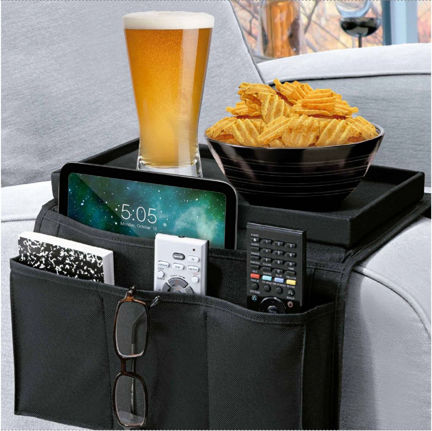 BROOKSTONE - Men’s armrest organizer travel accessory set.