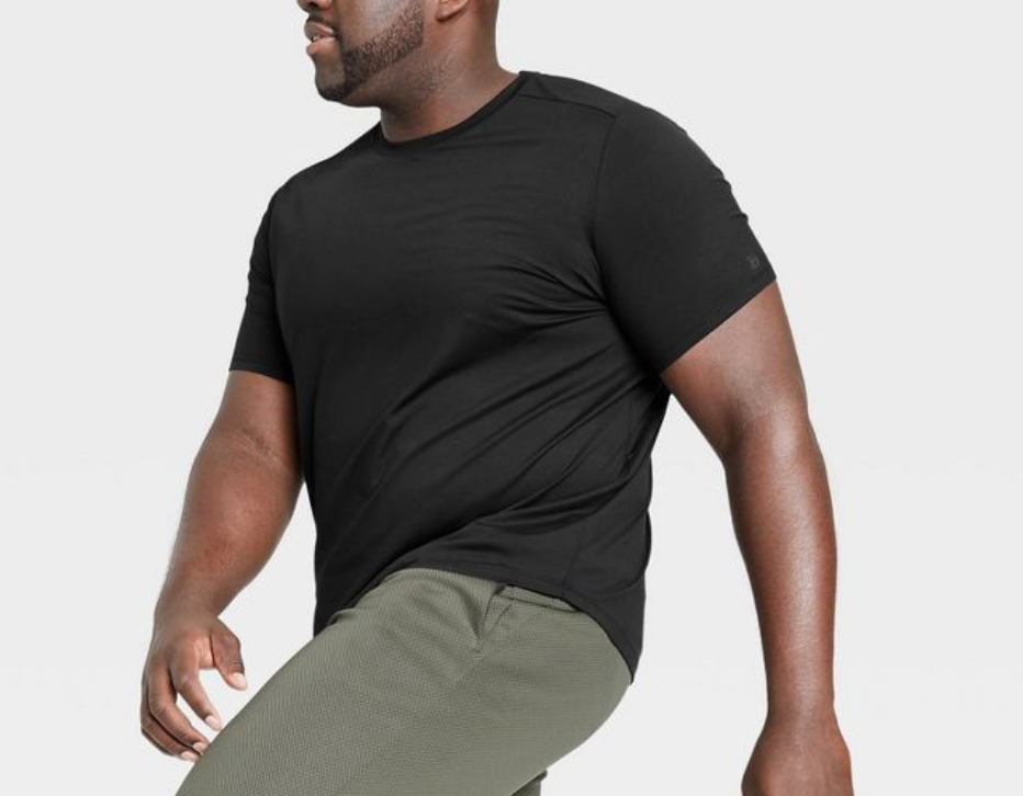 ALL IN MOTION - Men’s soft stretch t-shirt.
