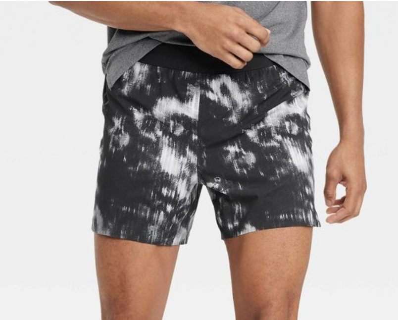 ALL IN MOTION - Men’s lined run shorts.