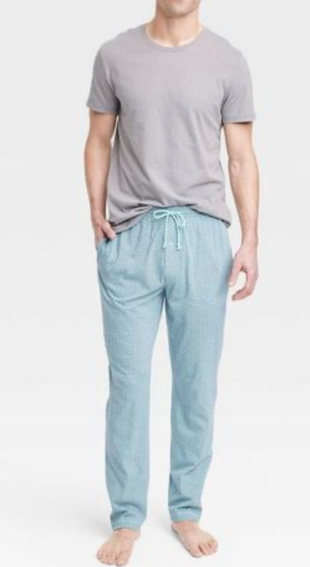 GOODFELLOW & CO - Men’s crewneck top pajama set.