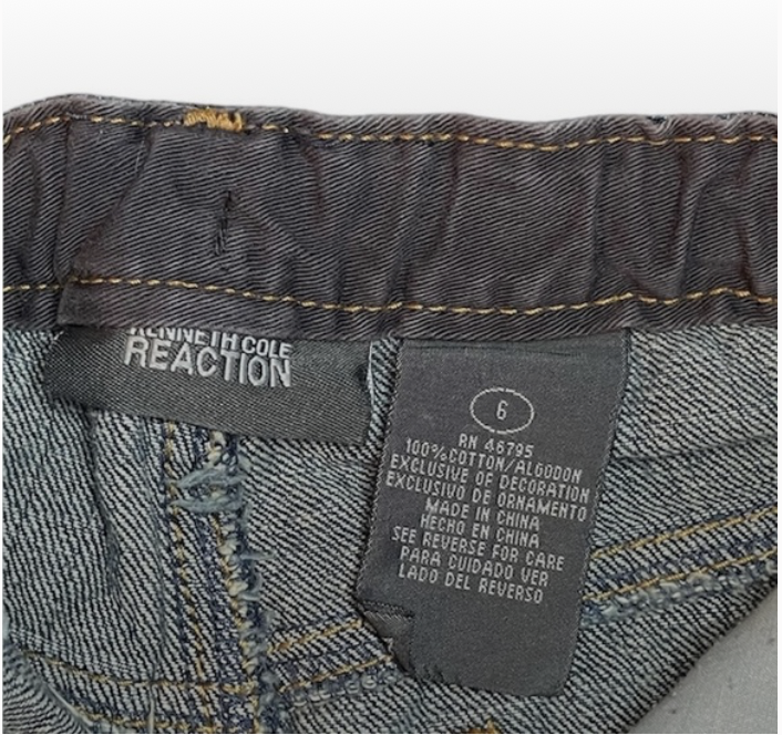 KENNETH COLE REACTION -  Boys Denim Shorts.